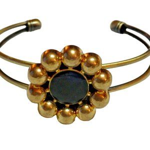 Vintage Button Bracelet Handcrafted Gold Back CAbochon 6 to 8 inch